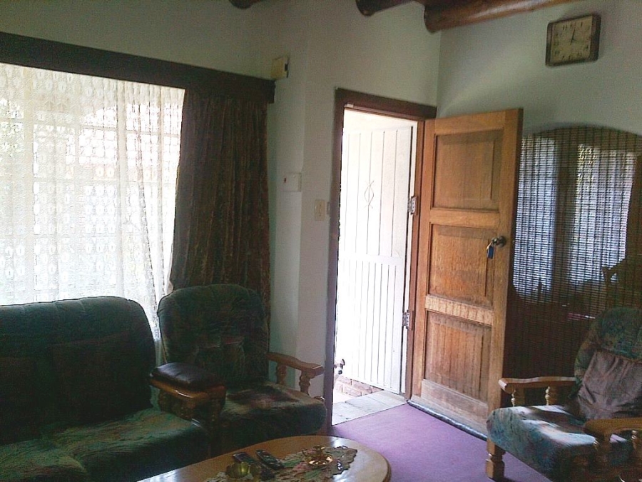 To Let 4 Bedroom Property for Rent in Vaalpark Free State